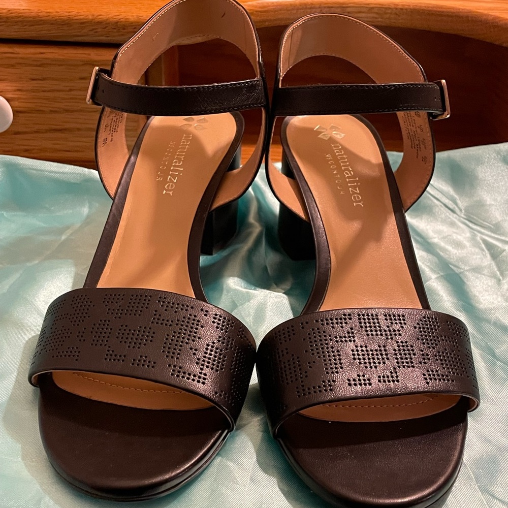 Naturalizer N5Contour Women’s Heel Sandals Size 7W